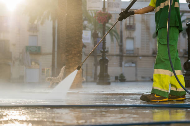 Best Pool Deck Cleaning  in Fort Calhoun, NE